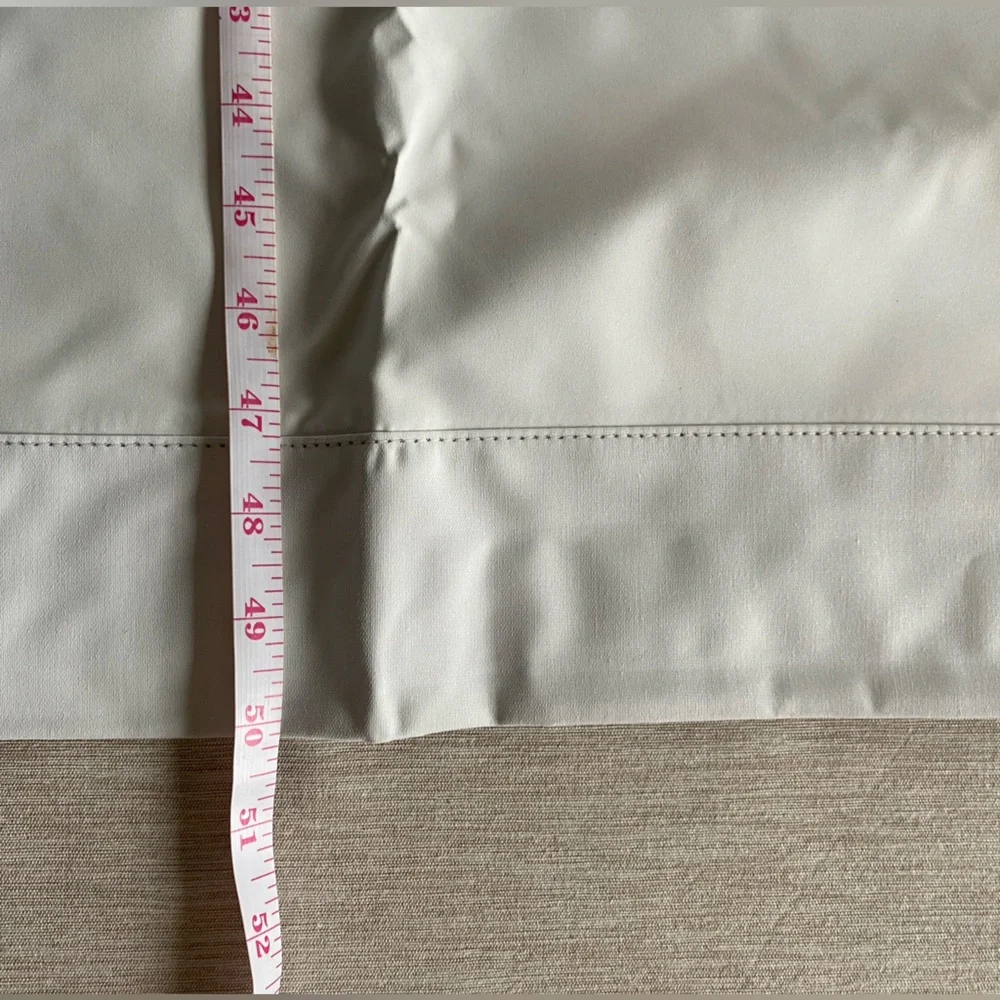Country Curtains at the Red Lion Inn | Classic White Tab Top Curtains | 44
